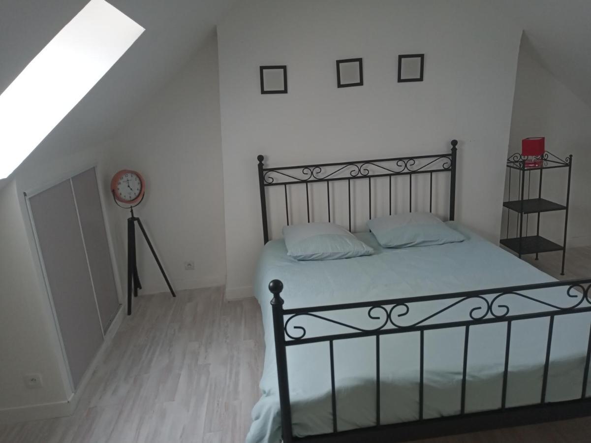 Duplex Agreable Et Calme Lägenhet Château-Thierry Exteriör bild