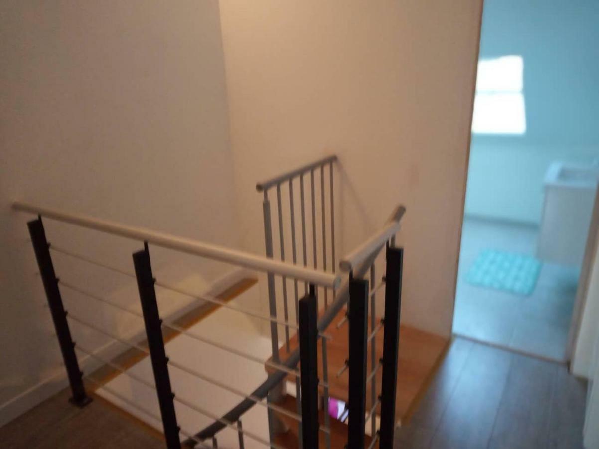 Duplex Agreable Et Calme Lägenhet Château-Thierry Exteriör bild